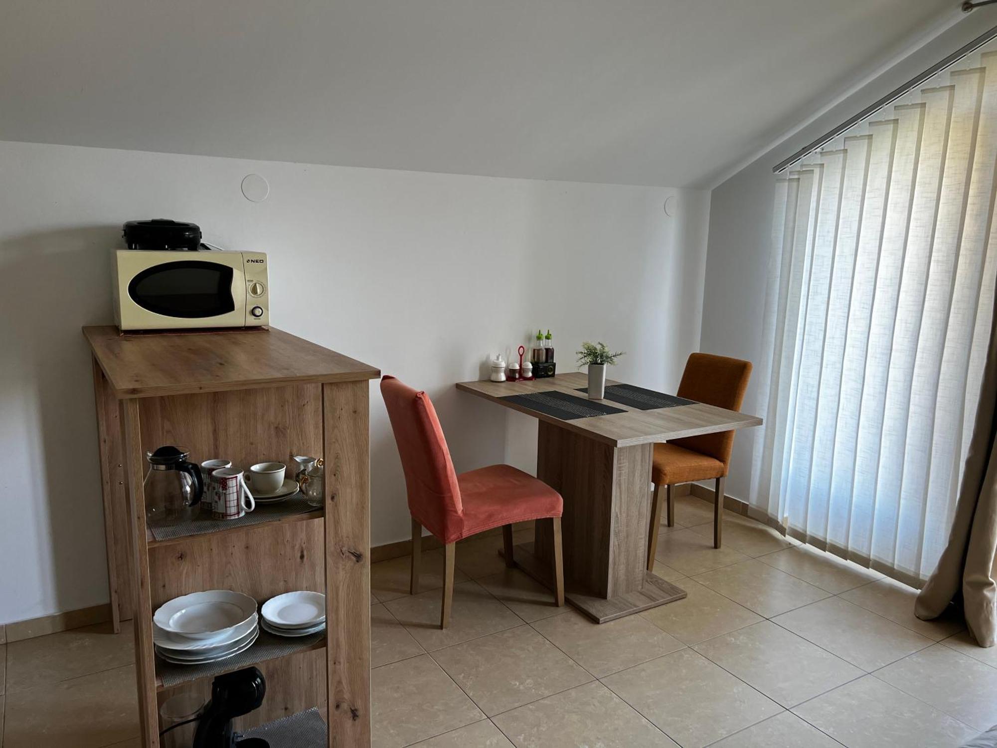 Apartments Lira Mlini Exterior photo
